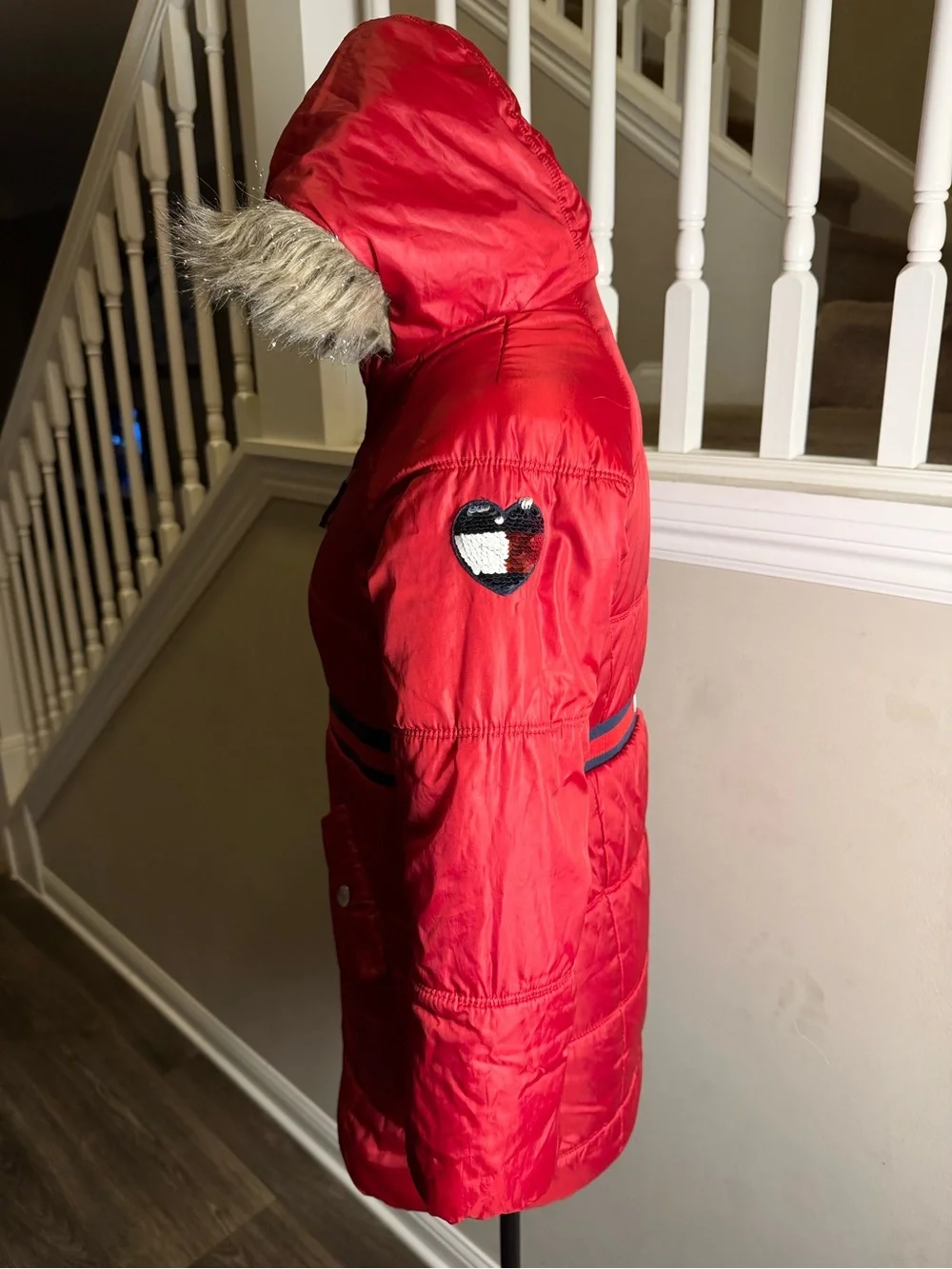 Tommy Hilfiger insulated red